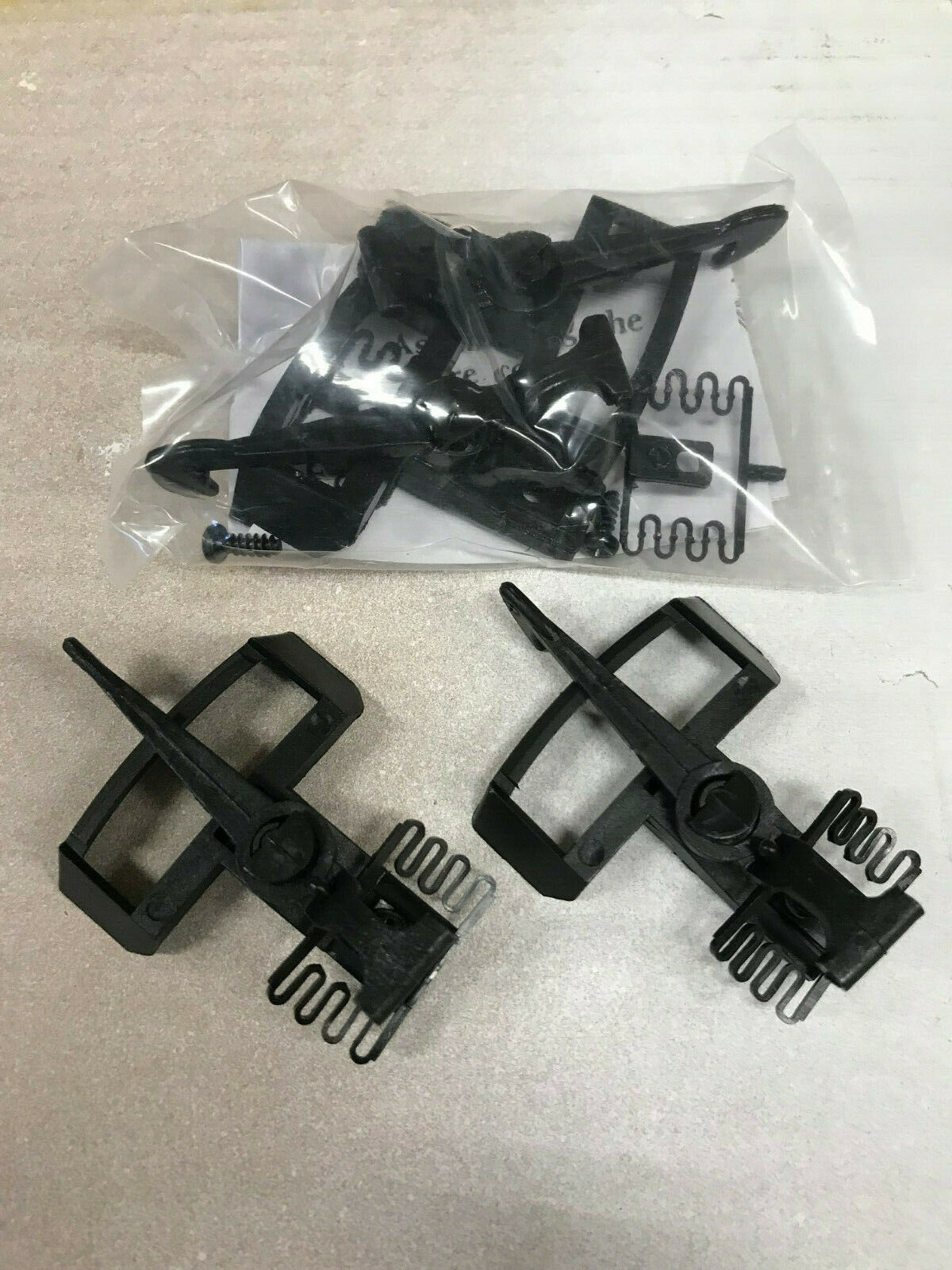 2 Pairs G-scale Hook & Loop Couplers, Standard, Fit Bachmann,lgb & Usa Brand New